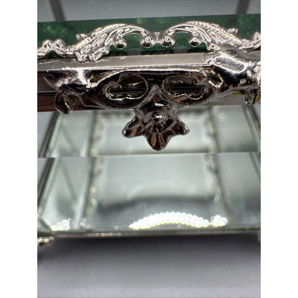 Cynthia Rowley Beveled Glass Jewelry Box Silver Trinket Keepsake Box 3.5x4x4.25
